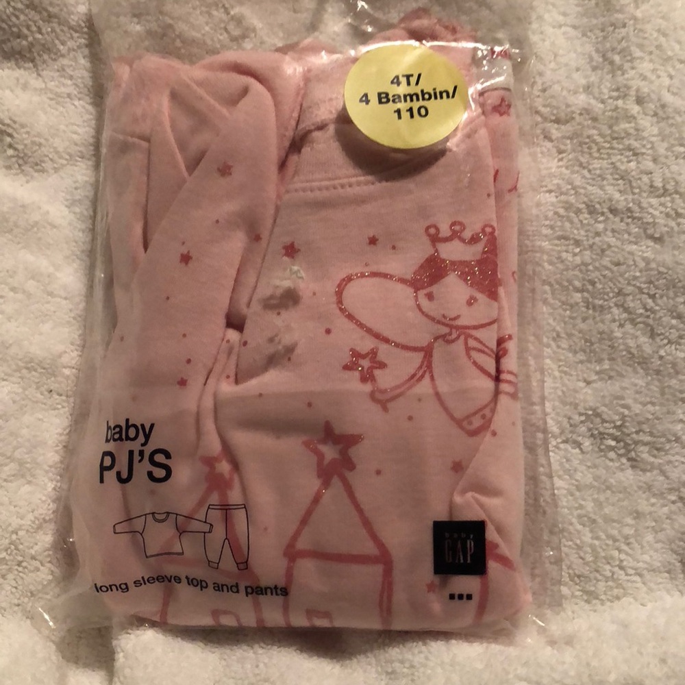 Baby/toddler pjs - long sleeve shirt and pants